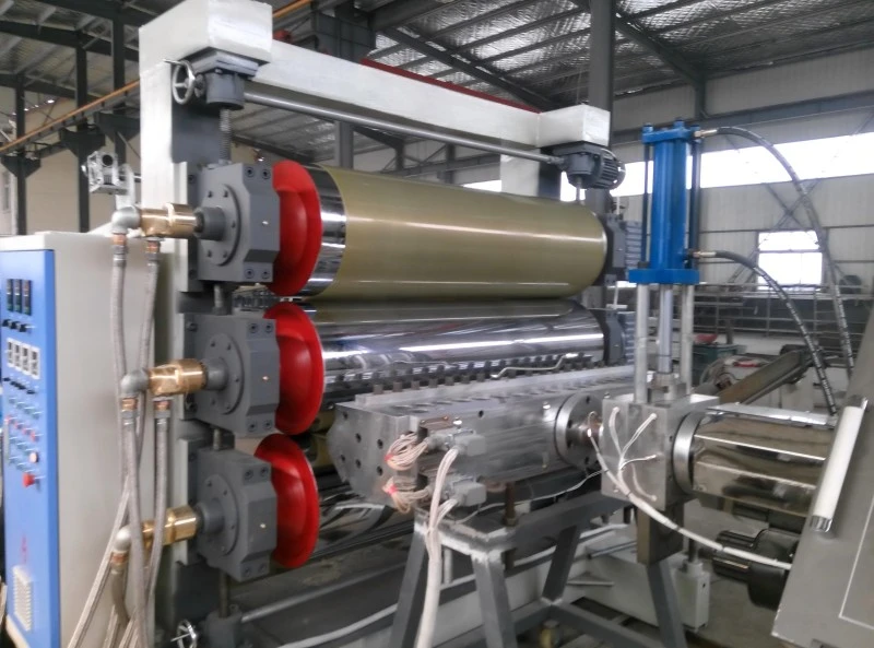 Cum poate o mașină de extrudare a plăcilor HDPE să vă revoluționeze procesul de fabricație a plasticului