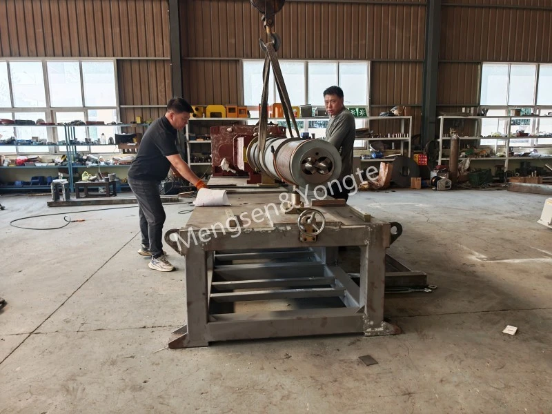 Reglarea distanței dintre șuruburi pentru extruderul conic cu șurub dublu pentru tocul ușii SJSZ65/132 WPC