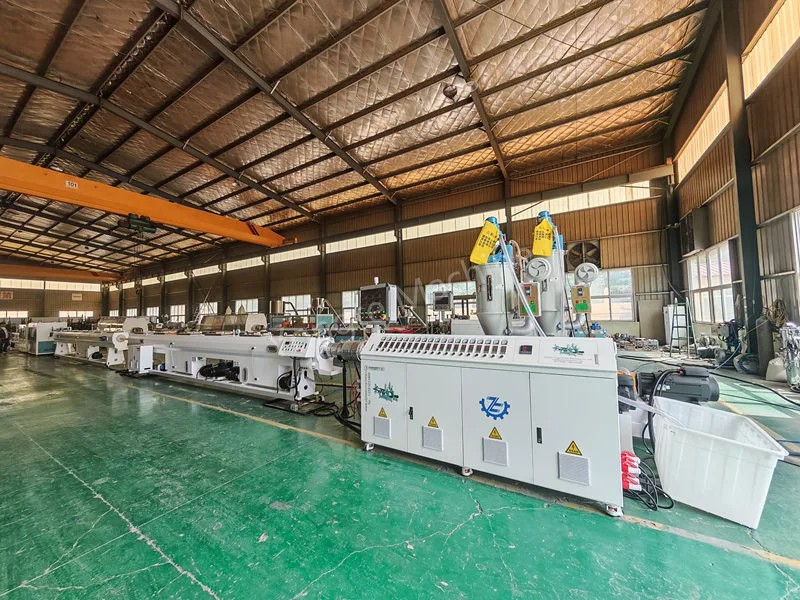 Linie de producție de țevi PPR cu trei straturi de 16-63 mm Algeria