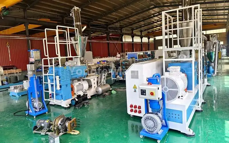 WPC decking machine