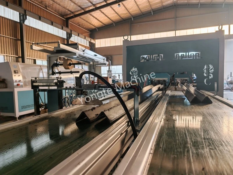 4 Cavity Plastic Profile Extrusion Line
